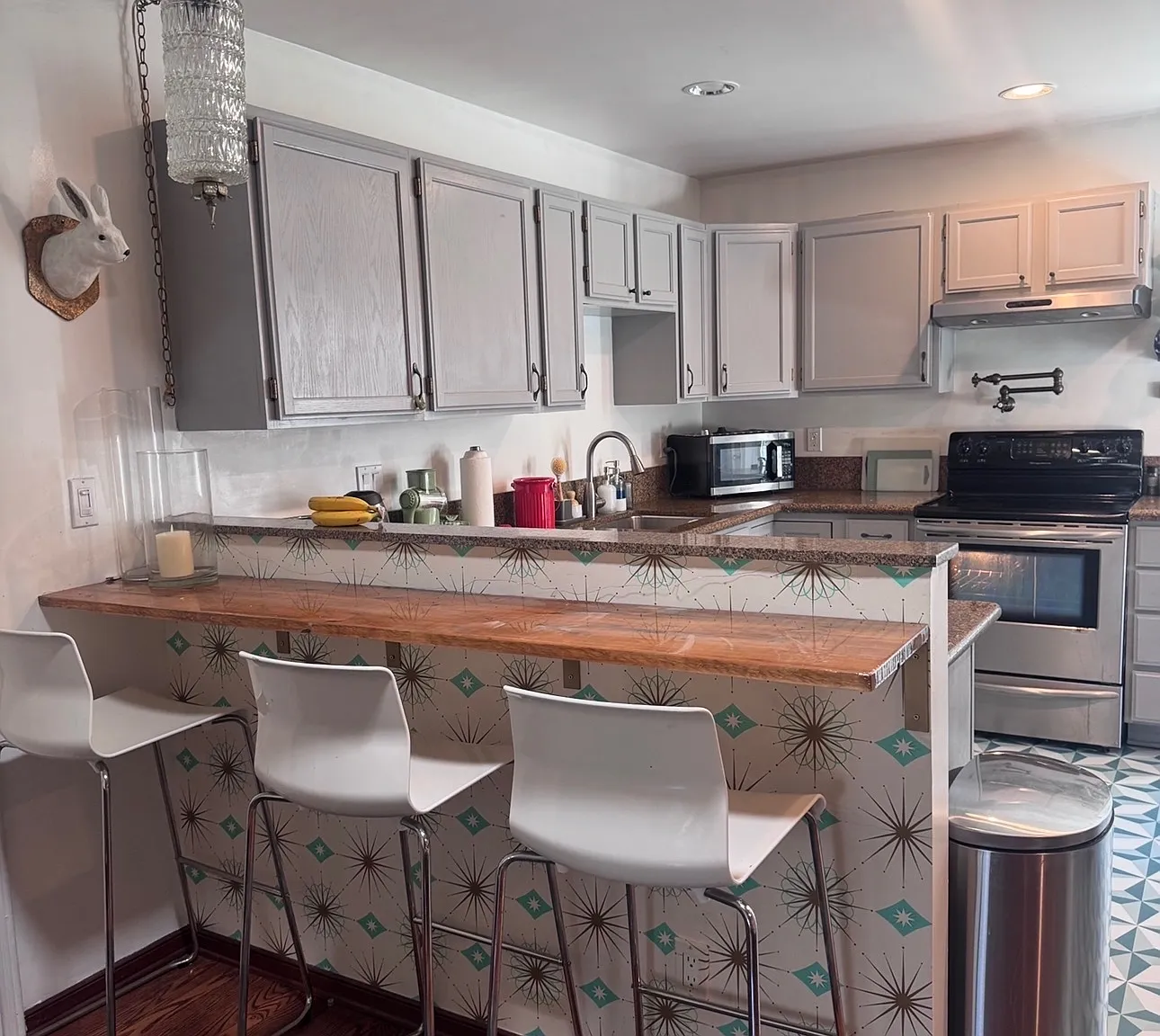 4 bed, 1400 sqft, $4,400 — Photo 4