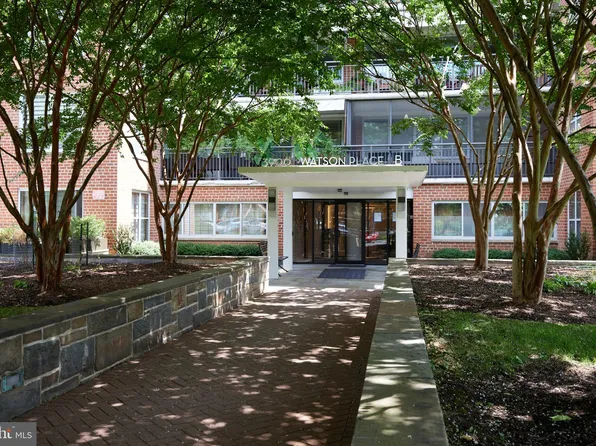 3900 Watson Pl NW #B-2g, Washington, DC 20016