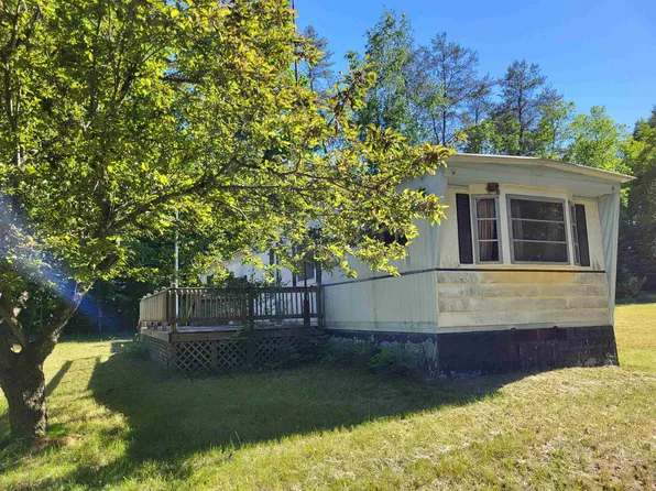 580 S Cook Ave, Harrison, MI 48625