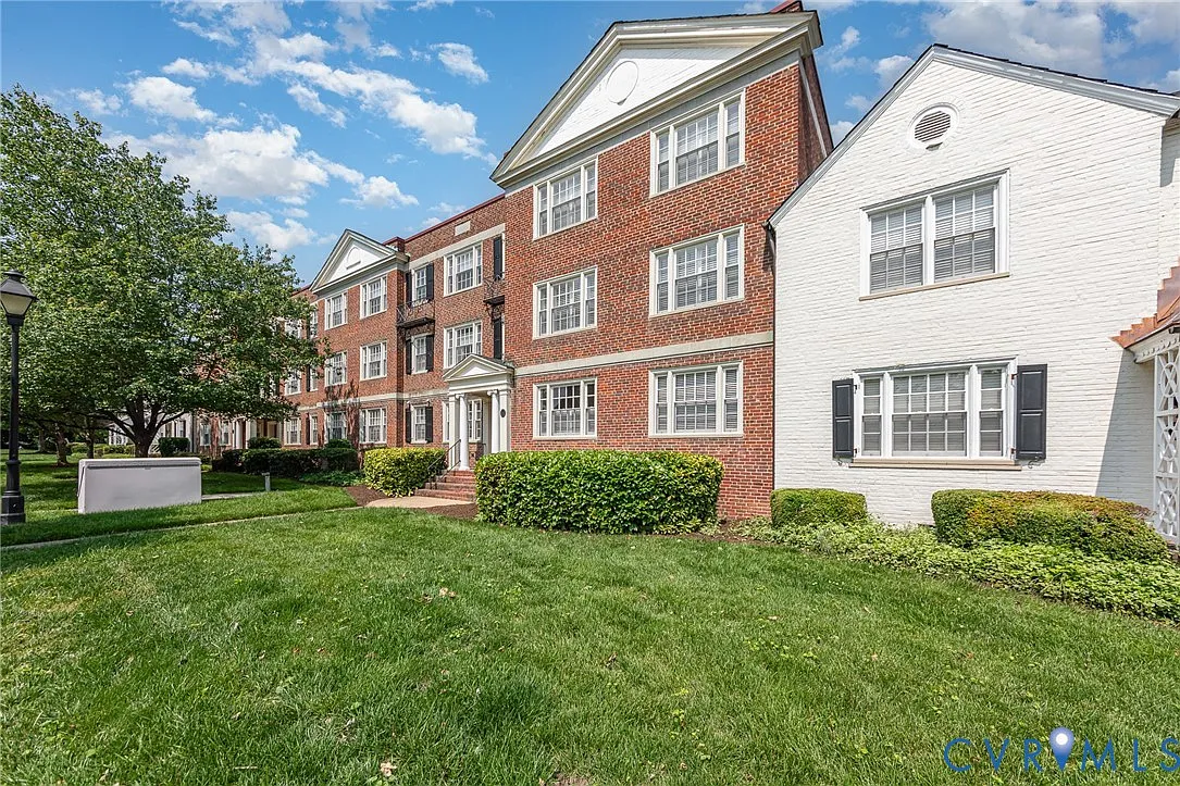 1 bed, 1.0 bath, 673 sqft, $1,800 — Photo 2