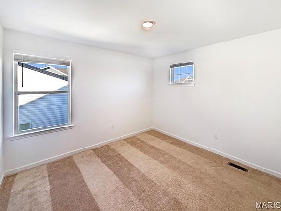 4th image of 1561 Misty River Dr