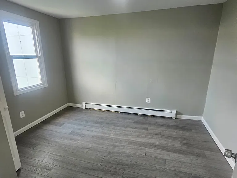 652 S 11th St #2 — Photo 6
