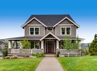 13475 SE Mountain Crest Dr, Happy Valley, OR 97086