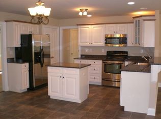 100 Dogwood Ct, Locust Grove, VA 22508