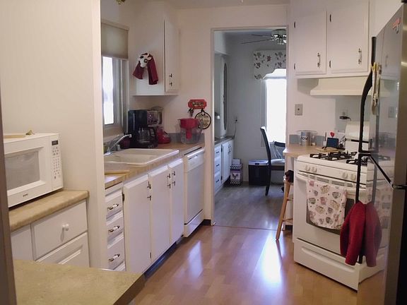 2nd image of 1050 Borregas Ave Spc 102