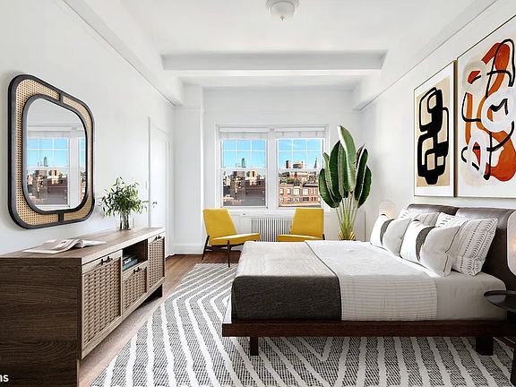5th image of 2 Horatio St APT 17G