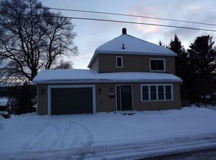 20941 E 2nd St, Hancock, MI 49930