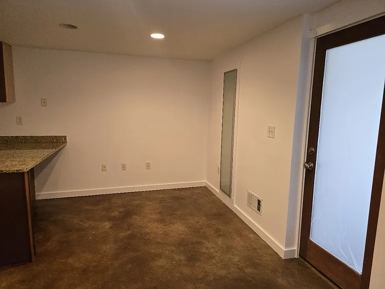 113 R St NW #BASEMENT — Photo 9