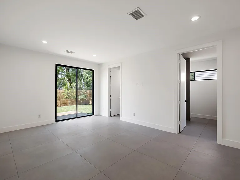 1502 Primrose St — Photo 24