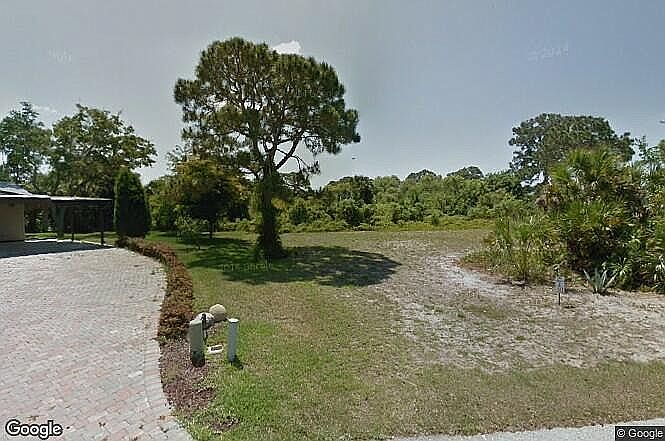 1st image of 9166 Pinehaven Way