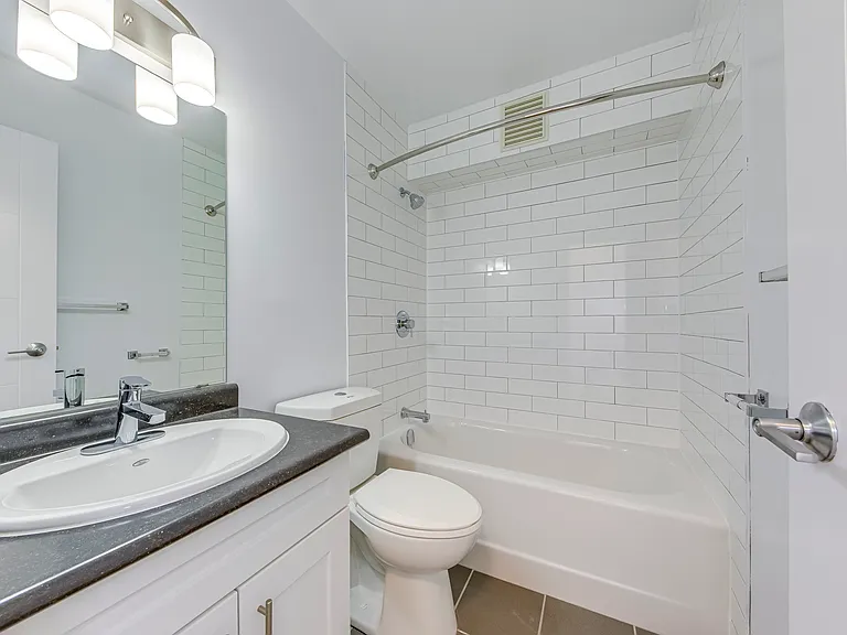 356 Hoffman St — Photo 11