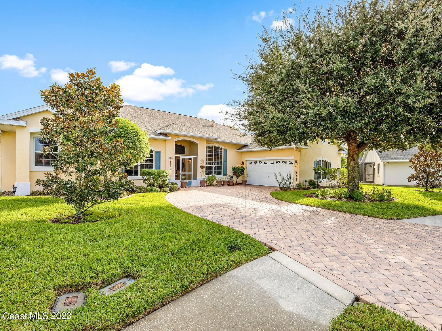 1006 Heatherwood Way