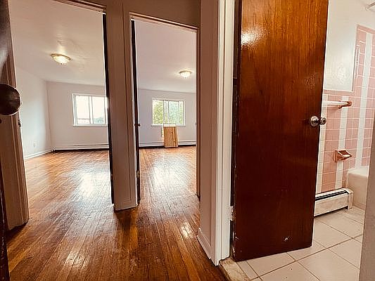 1st image of 21-14 21st Ave #C1