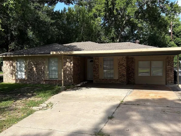 745 Dezso Dr, Alvin, TX 77511