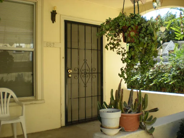 San Francisco, 680 - 682, 682 San Francisco Ave, Pomona, CA 91767