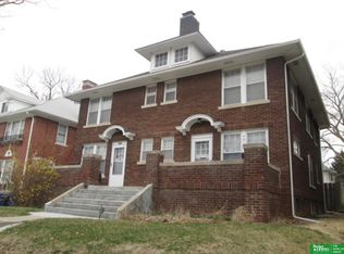 4918-20 California St, Omaha, NE 68132