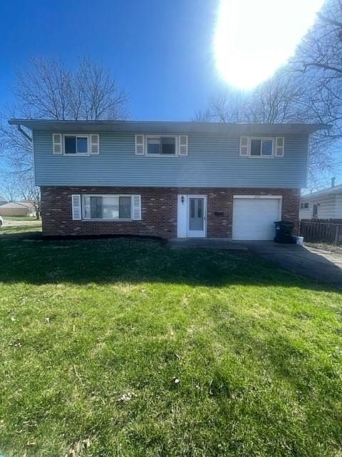 1st image of 2595 Sandhurst Dr