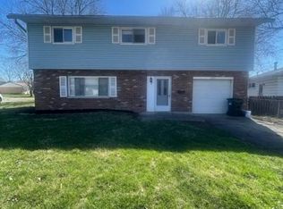 2595 Sandhurst Dr, Cincinnati, OH 45239