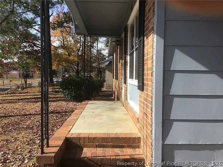 320 Bandera Dr — Photo 19