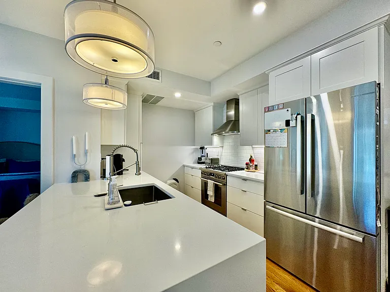 49 Rogers St #3A — Photo 2