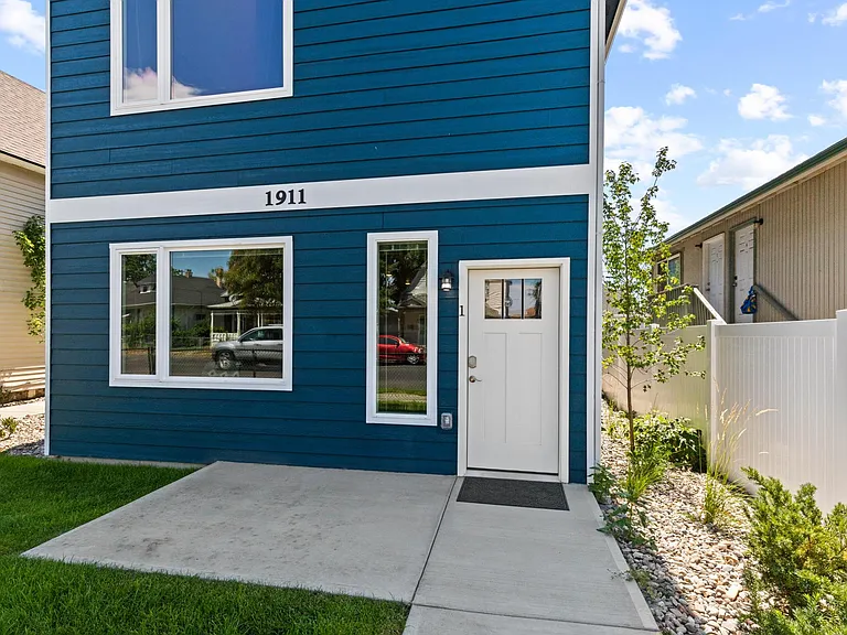 1911 W Boone Ave #1 — Photo 31