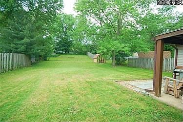 3rd image of 3305 Elm Hill Dr NW