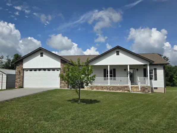 106 Maca Ridge Cir, Clarkrange, TN 38553