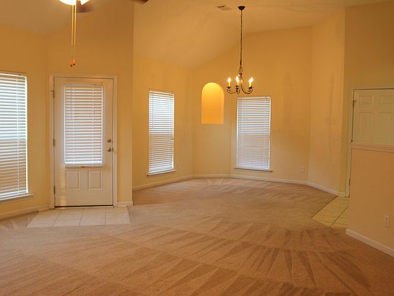 5th image of 5288 Promenade Dr