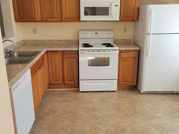 2nd image of 203 Burman Wood Dr #1