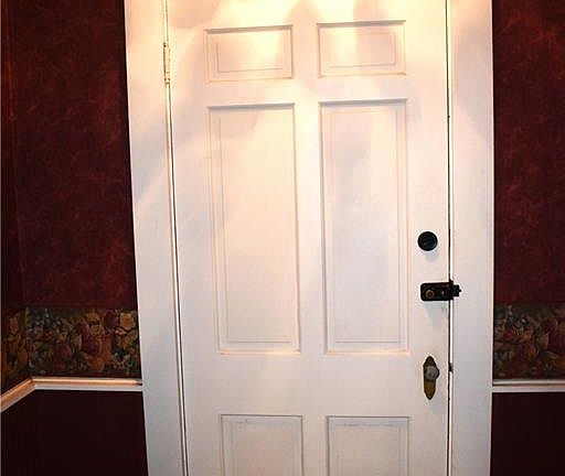 3rd image of 2922 Angelique St