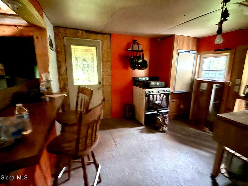 3rd image of 360 Steve Kathan Road