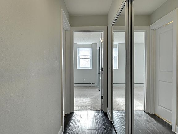 4th image of 623 Laurel Ave APT 2D