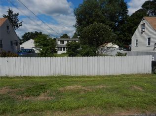 82 Cedar Ridge Rd, Newington, CT 06111