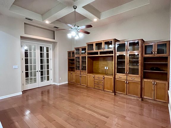 2nd image of 2418 Norma Dr