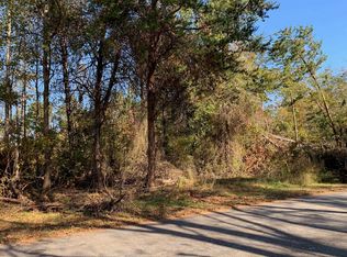 120 Lakeshore Dr, Chesnee, SC 29323