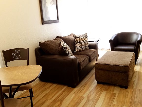 2nd image of 3101 Sondra Dr APT 208
