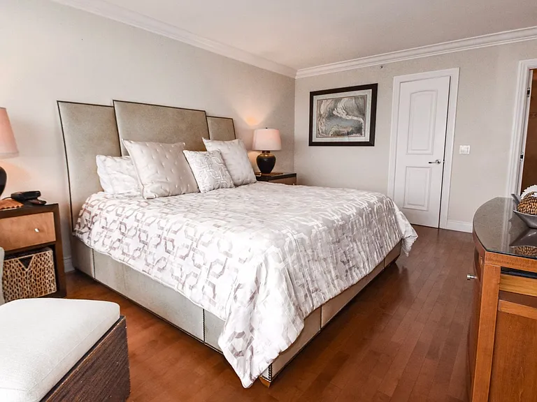 1810 Avenida Del Mundo #1607 — Photo 13