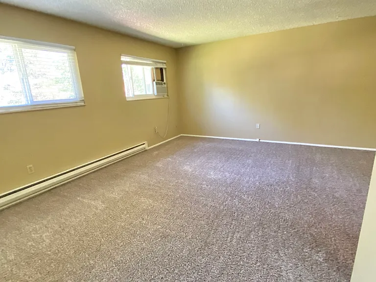 464 Smithridge Park — Photo 8