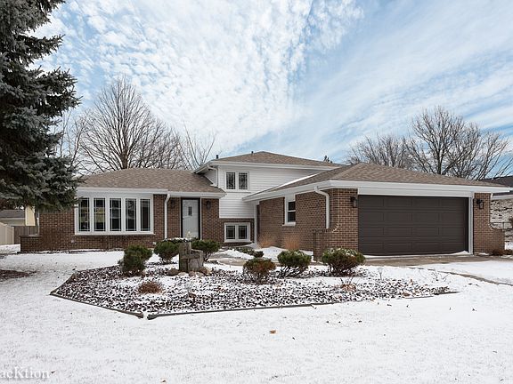 2nd image of 7313 Bayberry Ln