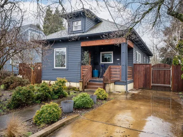 351 NE 74th Ave, Portland, OR 97213