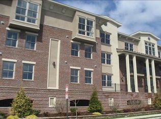263 Main St APT 202, Cliffside Park, NJ 07010