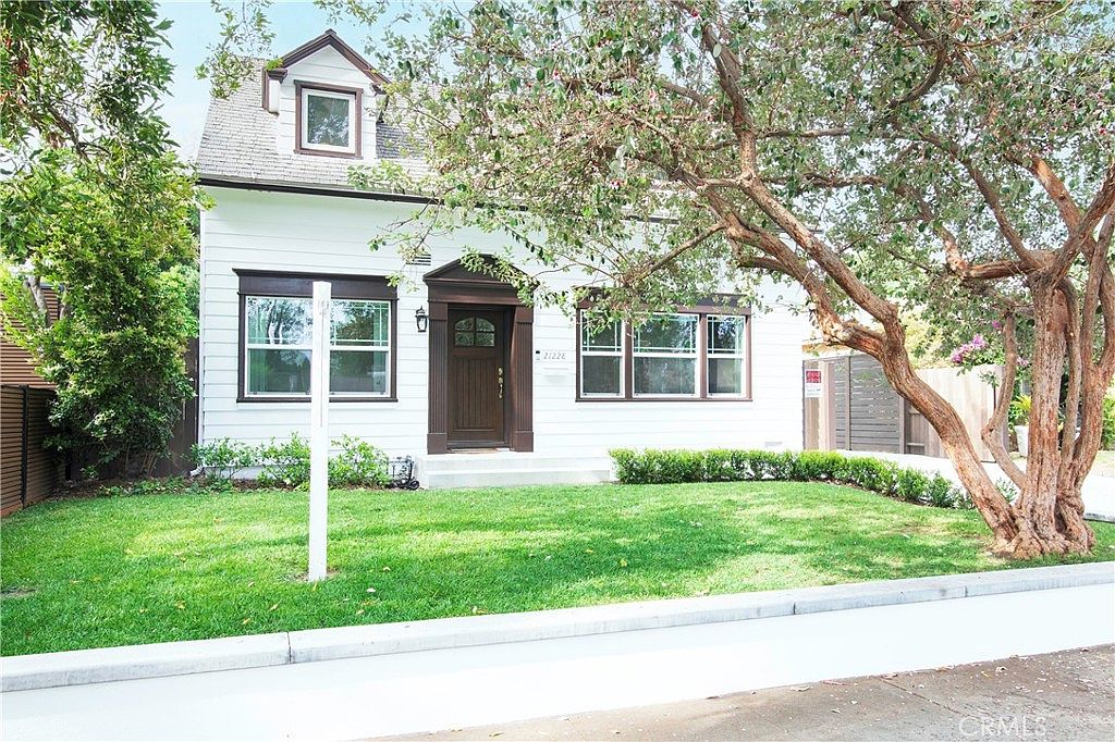 21228 Lopez St, Woodland Hills, CA 91364 | Zillow