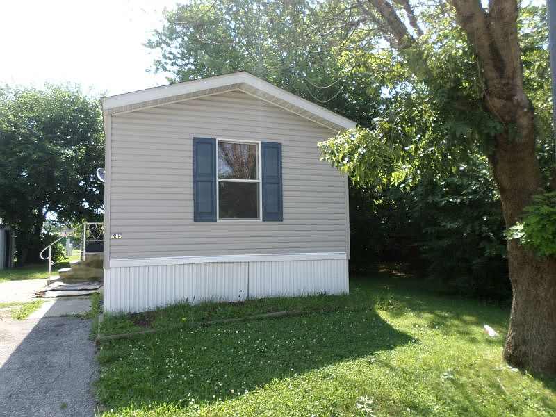 1st image of 1309 Rushmore Blvd W