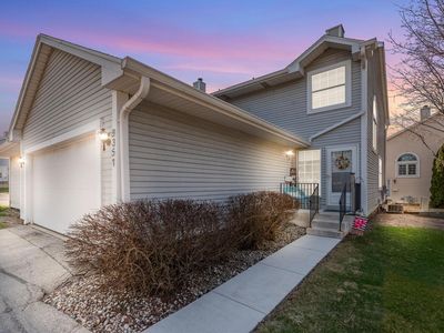 8351 S 76th STREET, Franklin, WI, 53132