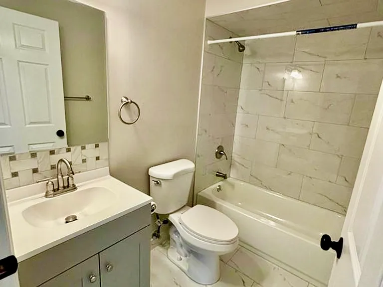 249 Union St #1 — Photo 9