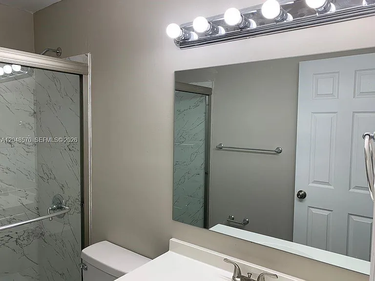 6317 SW 18th St #1 — Photo 16