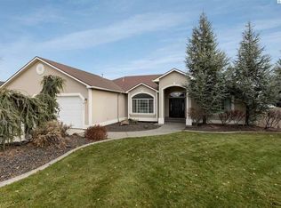 4111 Santa Anna Loop, Pasco, WA 99301