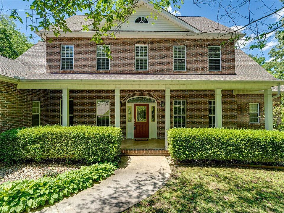1st image of 550 Tanya Dr