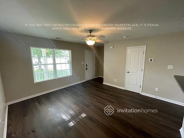 1330 Cadre Cir — Photo 4