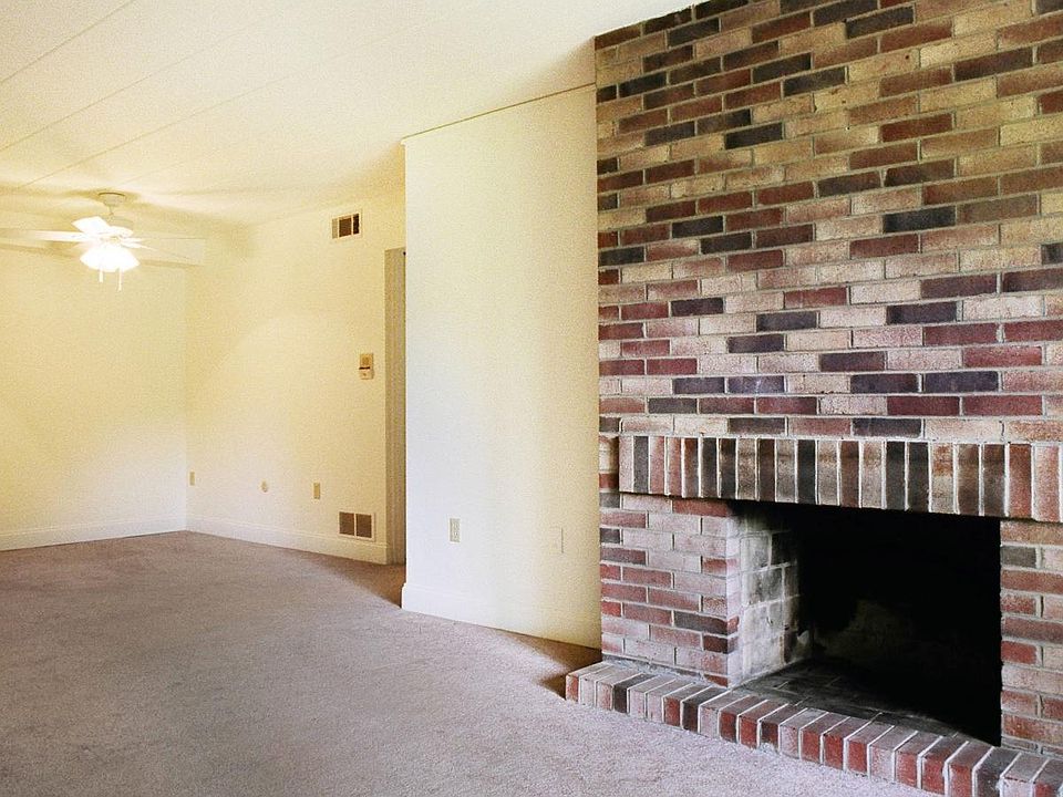 2nd image of 6315 5th Ave APT 101